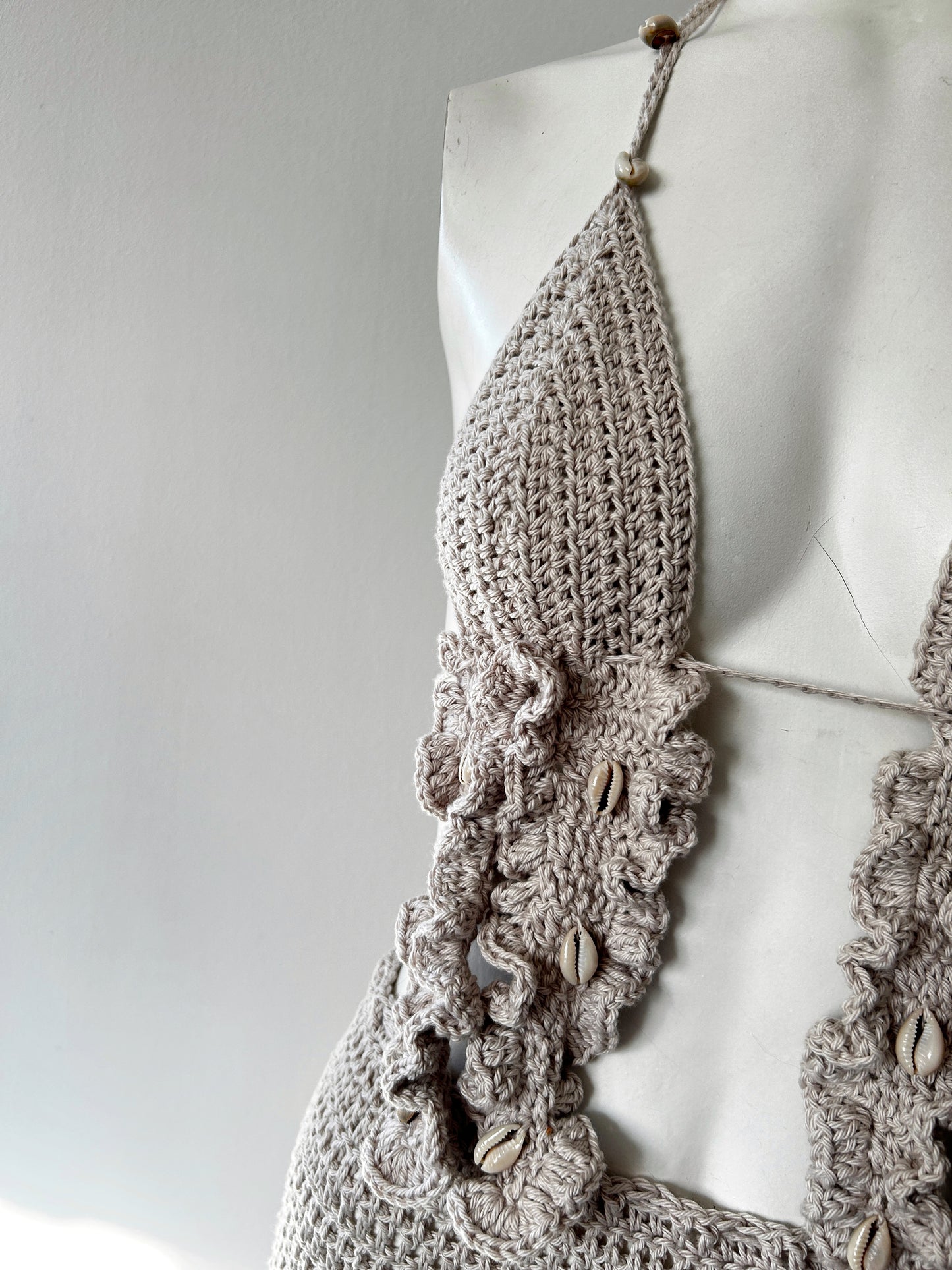 The Cowrie Shell Set