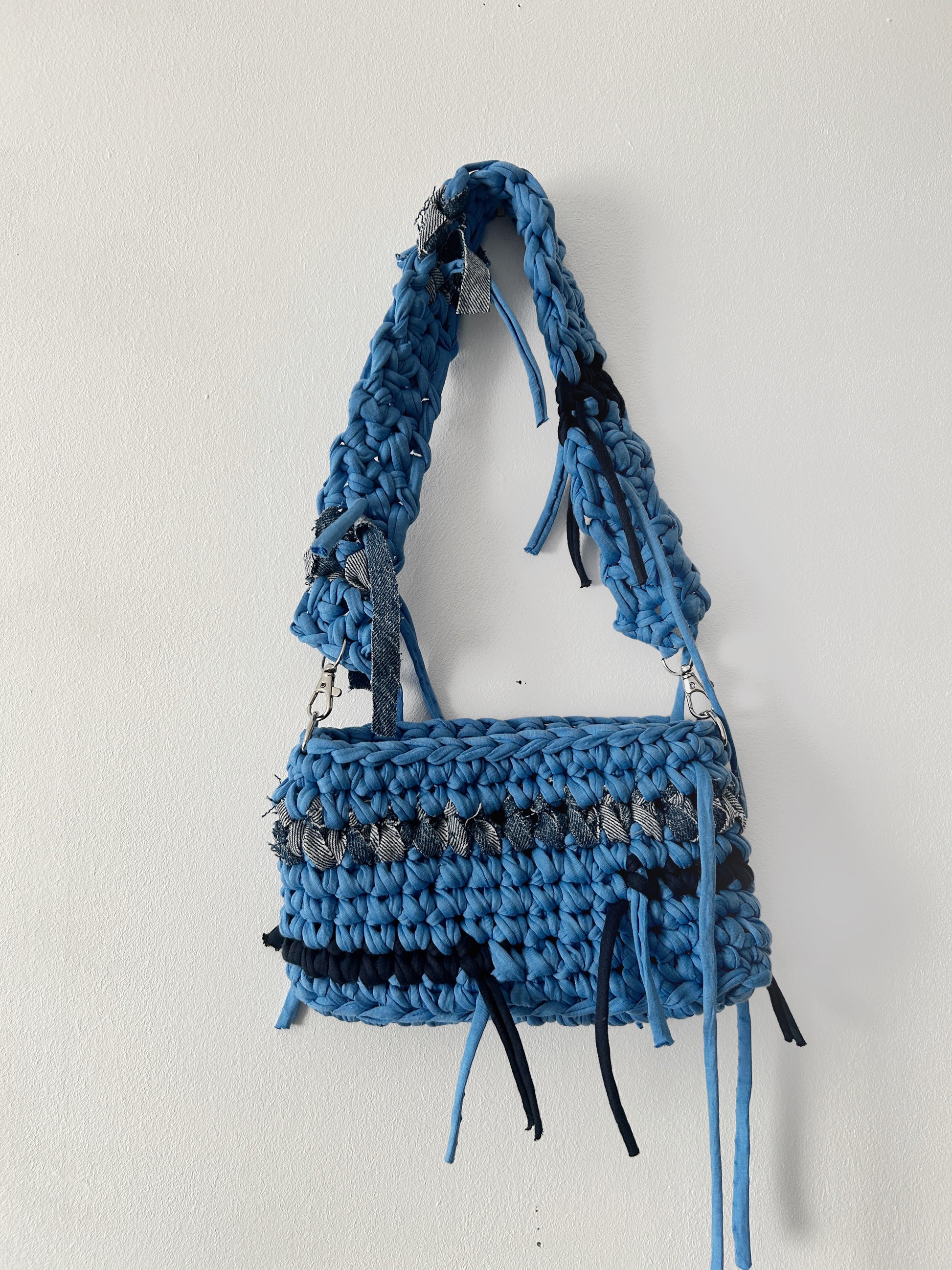 blue distressed crochet shoulder bag 